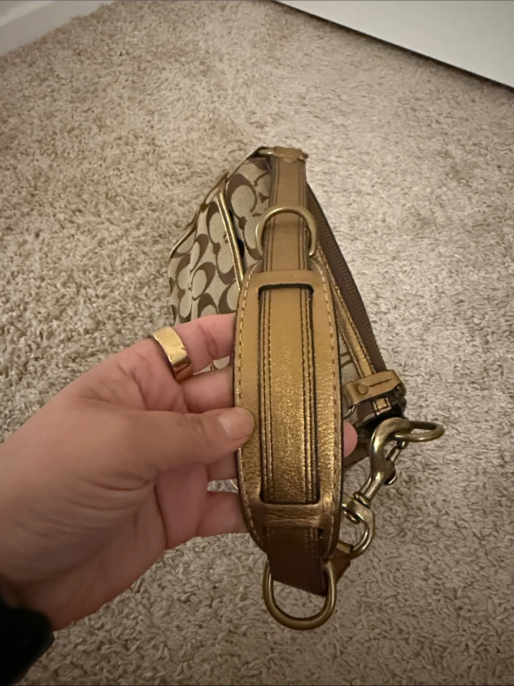 Coach stylish metallic